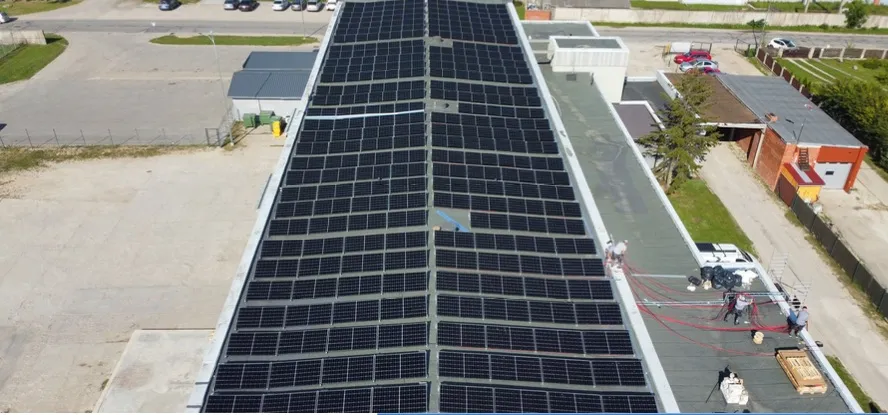 Solar panels on the MARKETS warehouse roof at Rūpniecības iela 8A